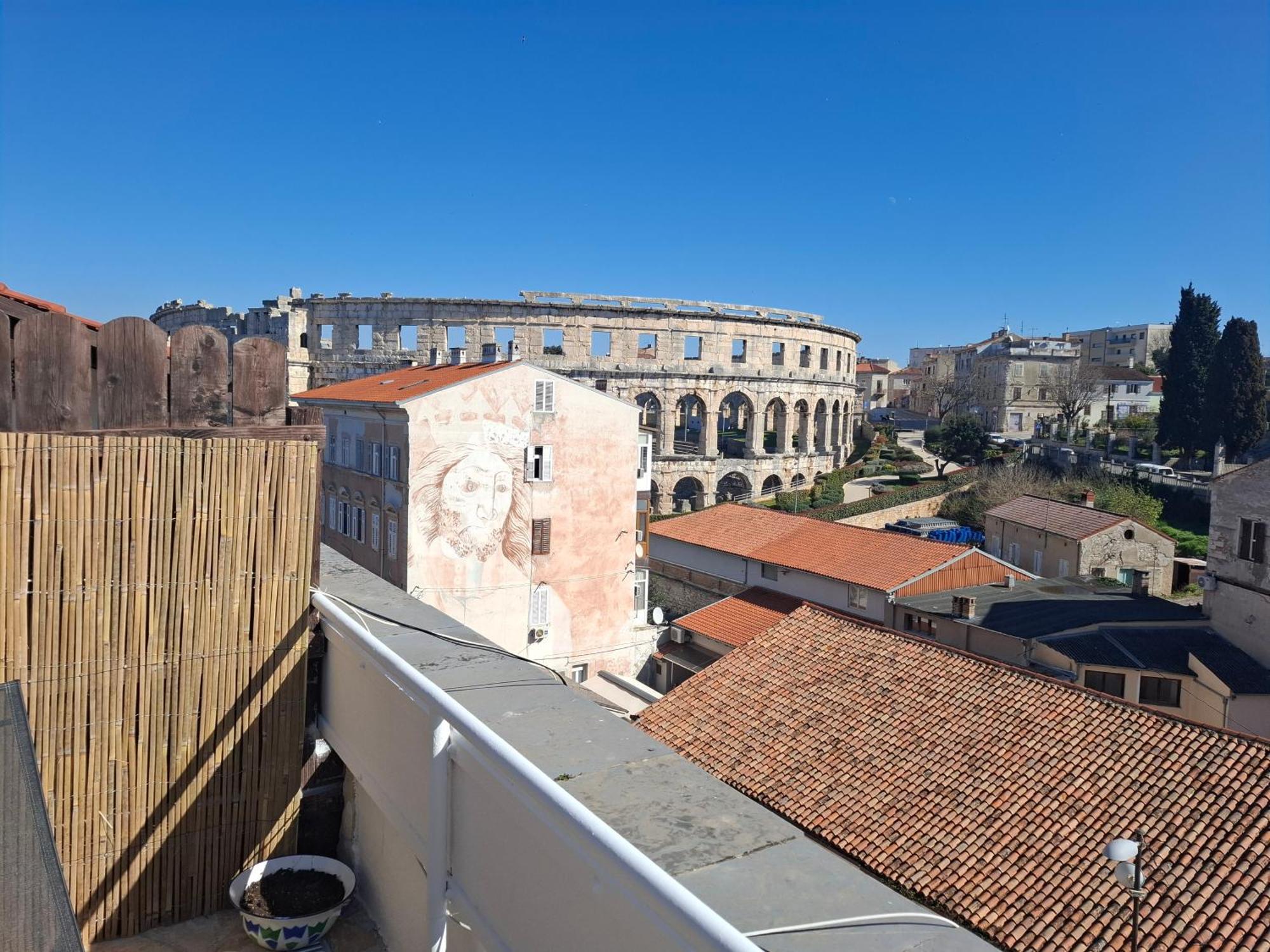 Terrace Dream View Over Amphitheatre Pula Buitenkant foto